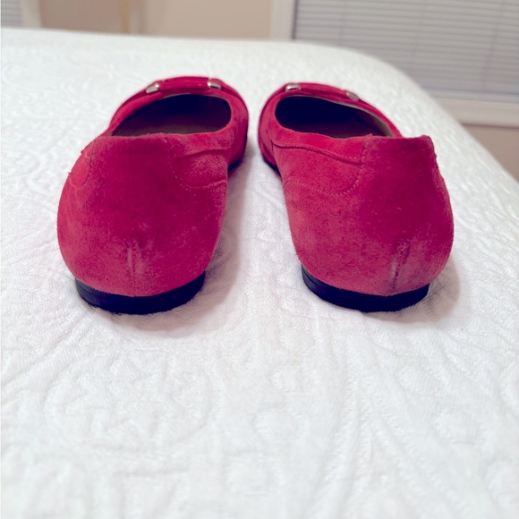 Flats - Picture 3 of 5